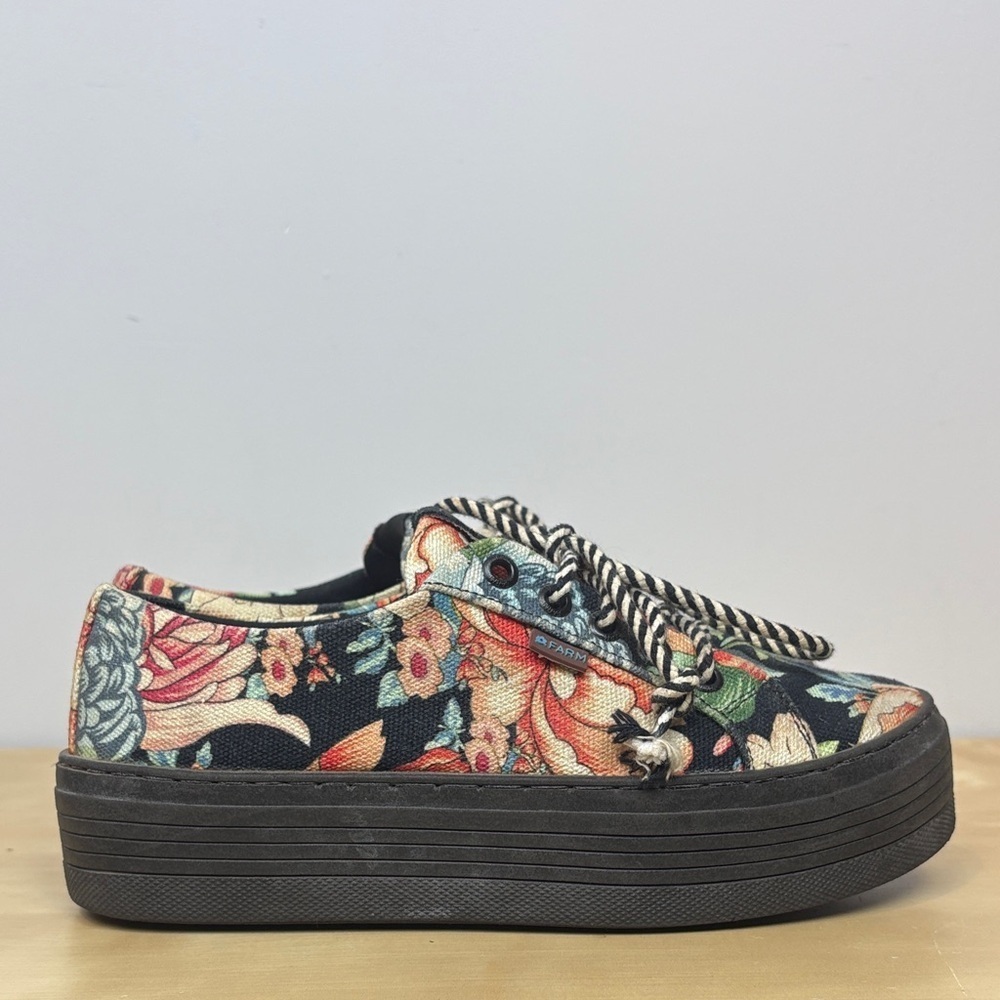 FARM Rio Floral Platform trainers - Picture 3 of 11